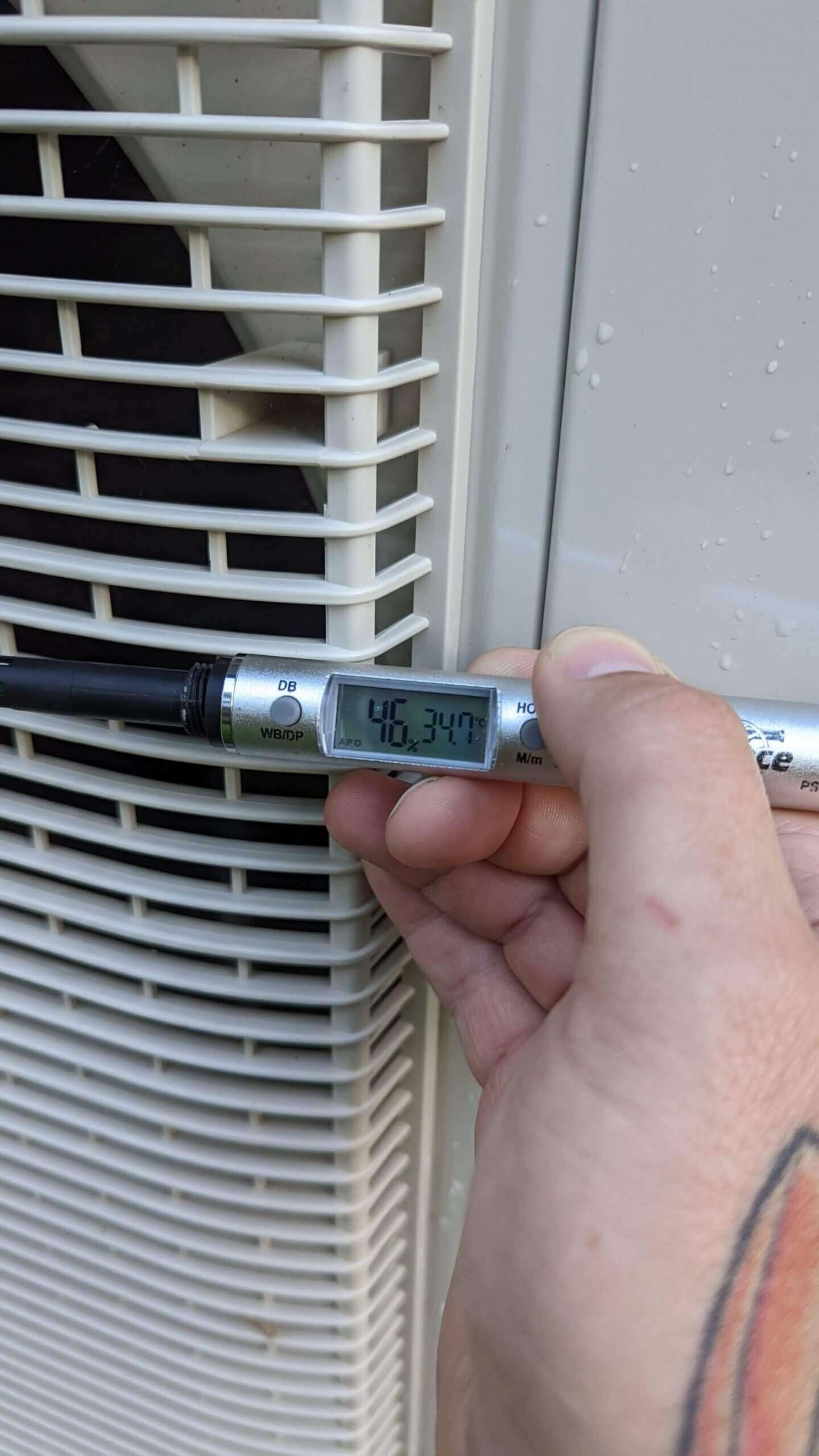 PXL_20220407_210257283.MP Ducted air conditioner service & repair brisbane