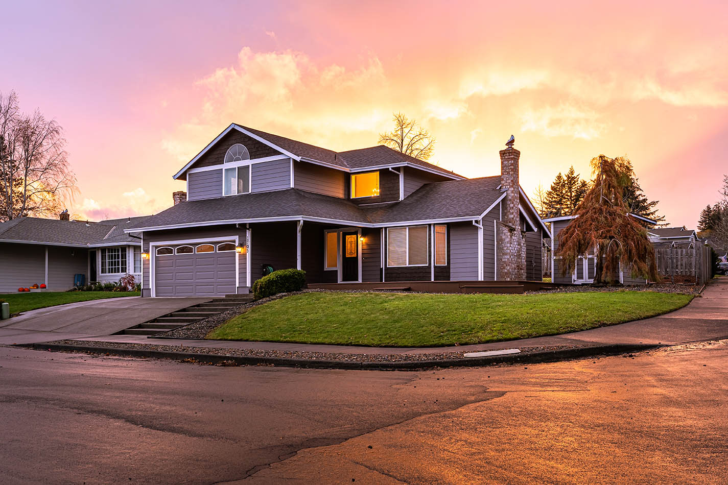 sunset in the city modern home logan austraila